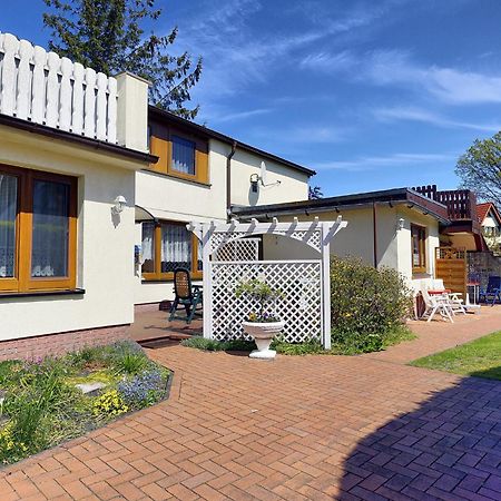 Ferienwohnung Müller, Ruth, FW 1 Ostseeheilbad Ostseeheilbad Zingst Exterior foto